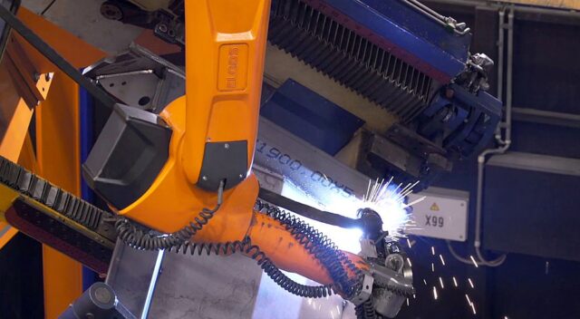 Meiller Slany s.r.o. - Meiller полагается на Tandem Weld от CLOOS